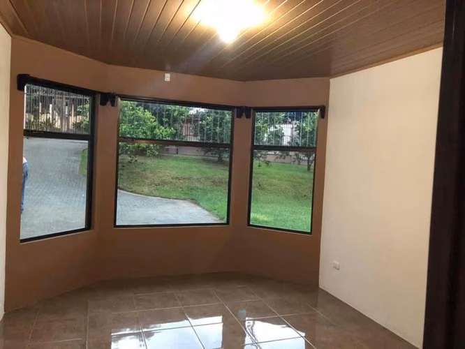 Alquiler Casa con Gran terreno en Atenas - Imagen 6