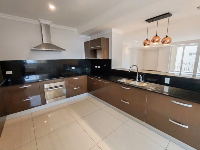 Se alquila hermoso apartamento en Sabana Sur. - Imagen 4