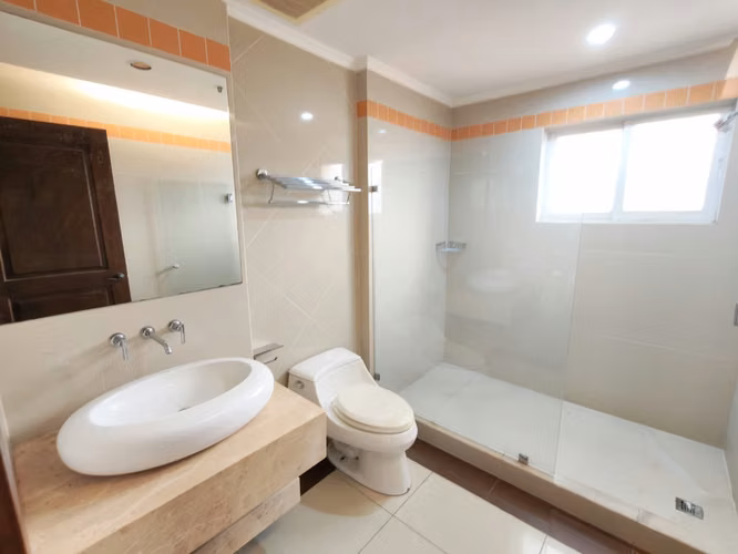 Se alquila apartamento en Sabana Sur. - Imagen 9