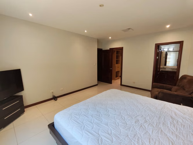 Se alquila apartamento amoblado en San Rafael de Escazú. - Imagen 7