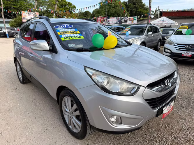 HYUNDAI TUCSON GL-2013-AUTO-TDI-SHIFT TRONIC-4X2-8.275.000 - Imagen 4