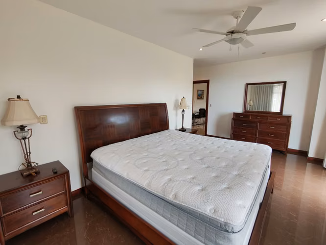 Se alquila apartamento amoblado en San Rafael de Escazú. - Imagen 10