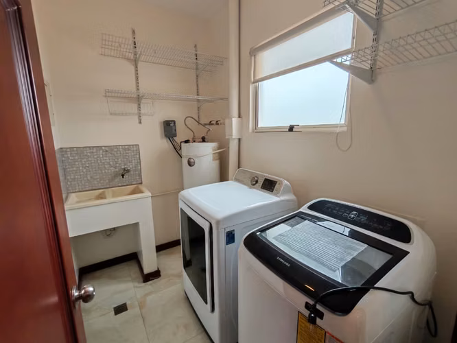 Se alquila apartamento amoblado en San Rafael de Escazú. - Imagen 7