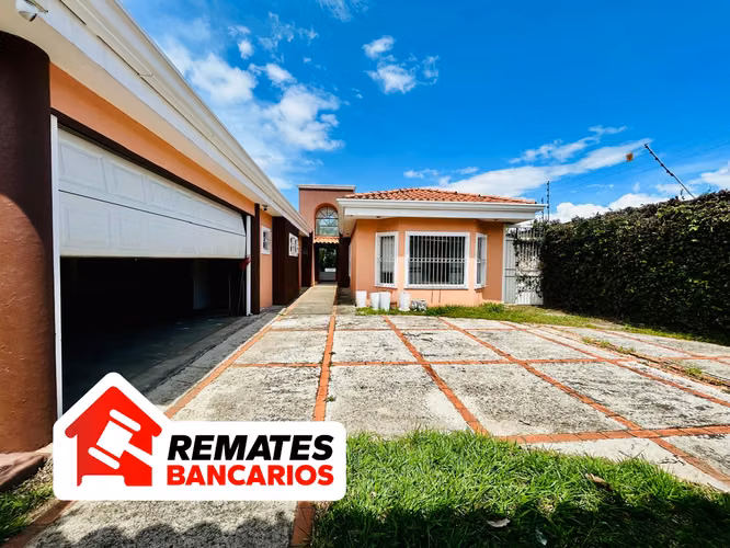 Casa en venta, Residencial Lomas de Cariari, Belén, Heredia