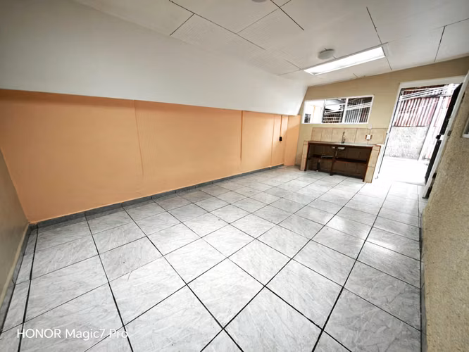 Apartamento 2 cuartos, 1 baño – Desamparados 226 mil - Seguro y Céntrico