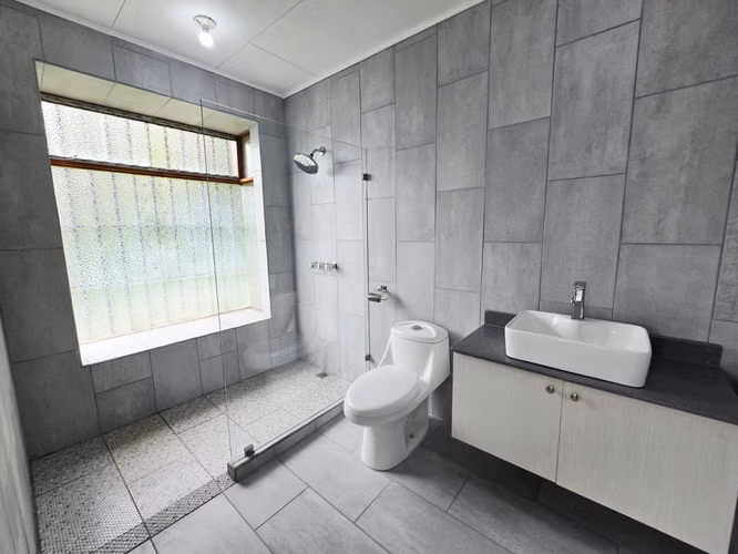 Venta de casa en Escazú, Guachipelín - Imagen 12