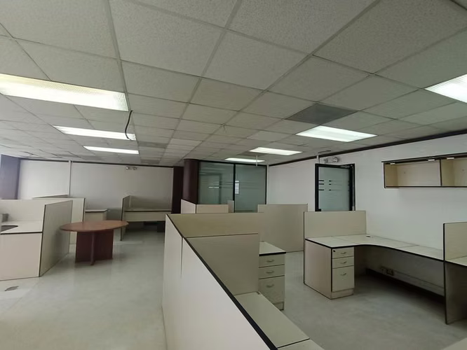 Edificio Comercial en Venta – Avenida 3, San José Centro