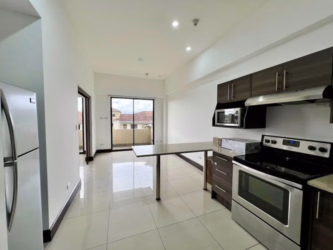 Montesol-13, fino-impecable, L. Blanca, 1 hab, 1 baño, A/C, vista interna, 1 parqueo. - Imagen 5