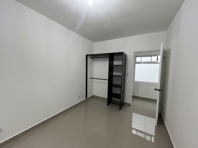 Alquiler apartamento en María Auxiliadora, a 700 mts de la Universidad Nacional - Imagen 9
