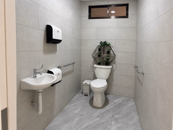 Edificio para clínica u oficinas en alquiler | Taras, Cartago - Imagen 5