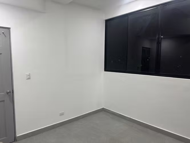 Apartamento Av. 65A Frente a Plaza Lincoln 2 Habitación incluye consumo de Agua y Electricidad. - Imagen 12