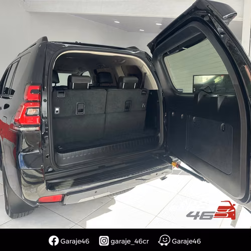 TOYOTA LAND CRUISER PRADO TXL 2022 4X4
