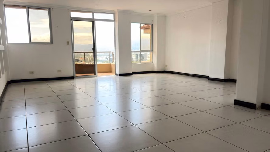 Remate bancario en  Condominio Valle Arriba en Escazú - Imagen 2