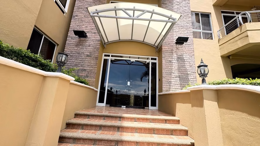 Remate bancario en  Condominio Valle Arriba en Escazú - Imagen 9