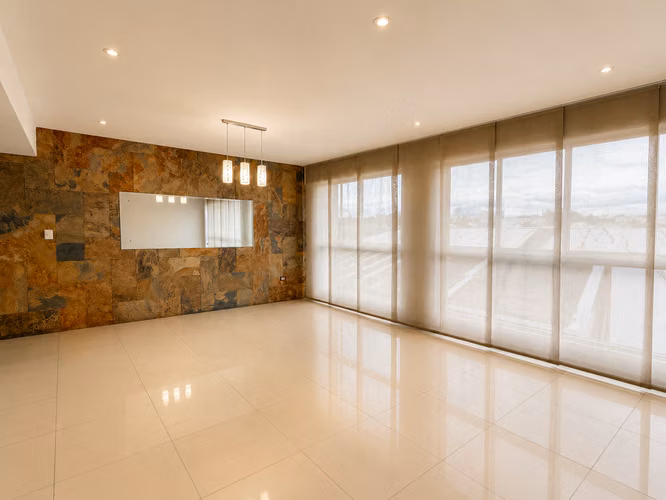 Vende apartamento en edificio, La Uruca, San José (MJ) - Imagen 6