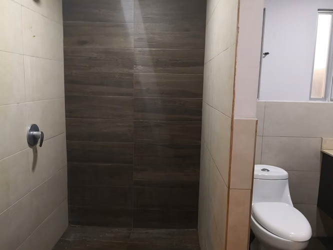 ALQUILER APARTAMENTO AMOBLADO $ 795 LOS ANONOS - Imagen 8
