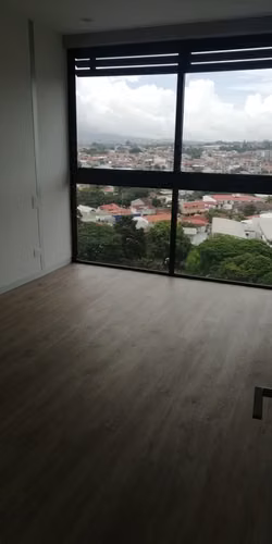 Se alquila amplio Apartamento en Freses de Curridabat - Imagen 7