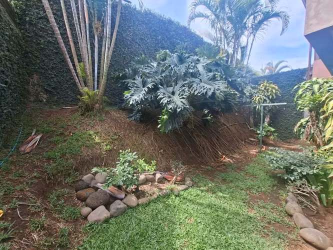 Se vende linda casa en Lomas de Ayarco, Curridabat - Imagen 6