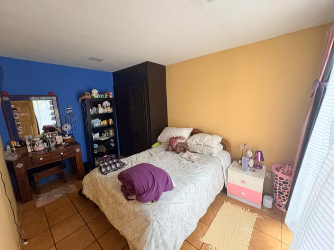 *Venta de Casa a Solo 300 Metros del Nuevo Estadio de Heredia - Imagen 12