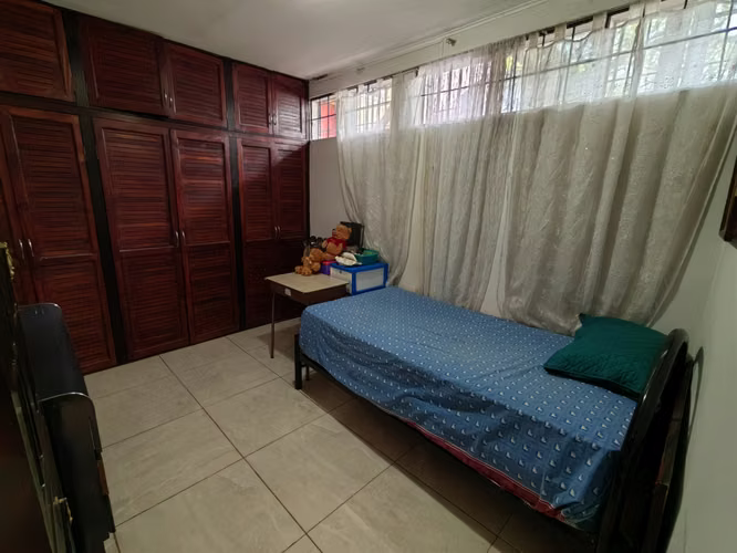 *Venta Casa y Apartamento en Lourdes de Montes de Oca - Imagen 7