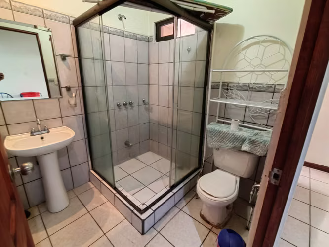 *Venta Casa y Apartamento en Lourdes de Montes de Oca - Imagen 16