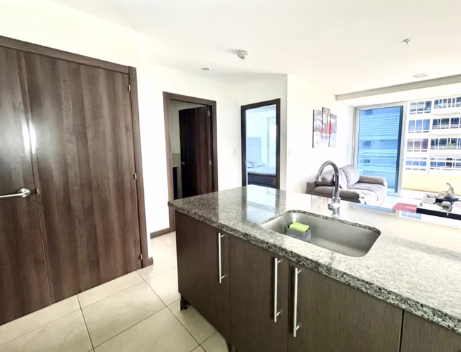 Alquiler apartamento en Paseo Colón, bella vista - Imagen 18
