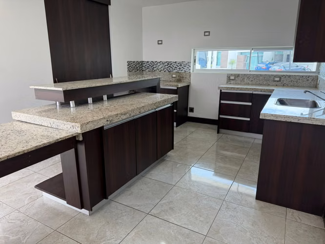 Casa en condominio Alborada en Oreamuno. MM - Imagen 2
