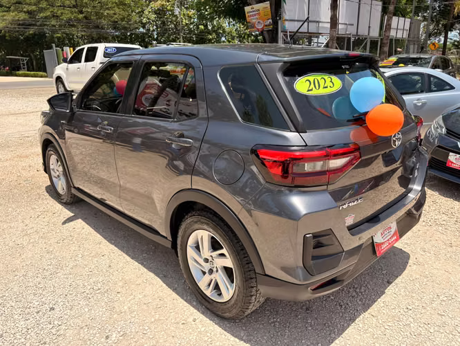 TOYOTA RAIZE E-2023-MANUAL-CAJA 5TA-4X2-9.275.000