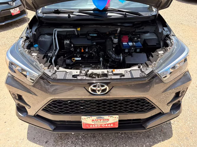 TOYOTA RAIZE E-2023-MANUAL-CAJA 5TA-4X2-9.275.000