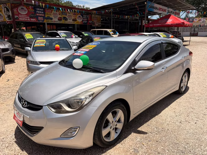 HYUNDAI AVANTE GDI-2014-AUTO-SHIFT TRONIC-6.775.000
