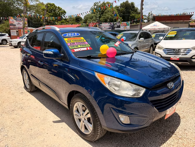 HYUNDAI TUCSON-2013-AUTO-SHIFT TRONIC-4X2-7.775.000 - Imagen 4