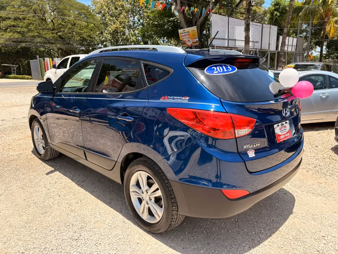 HYUNDAI TUCSON-2013-AUTO-SHIFT TRONIC-4X2-7.775.000 - Imagen 3