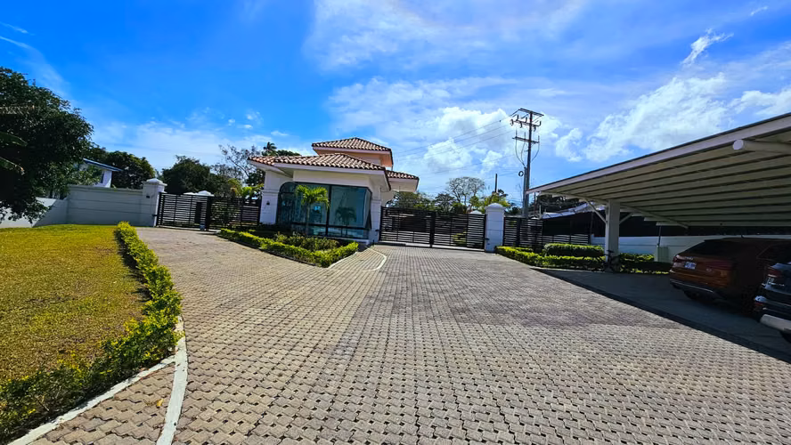 Apartamento nuevo en Escazú | Cerca del Country Club - Imagen 16