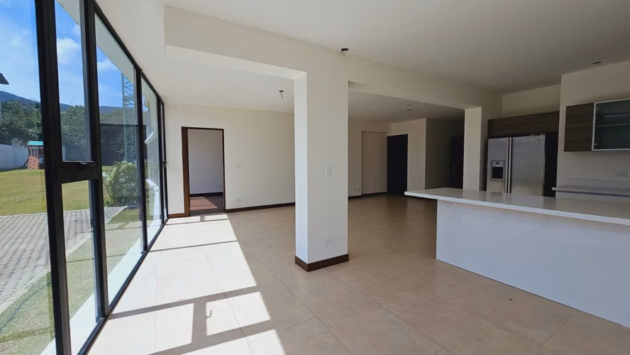 Apartamento nuevo en Escazú | Cerca del Country Club - Imagen 6