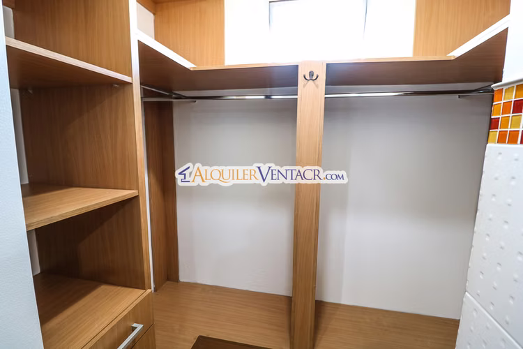 APARTAMENTO DE 3 HABIT. EN GUACHIPELIN ESCAZU - Imagen 10