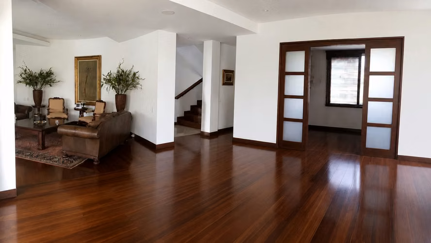 VENTA DE CASA ESQUINERA EN CERRO ALTO, ESCAZÚ*