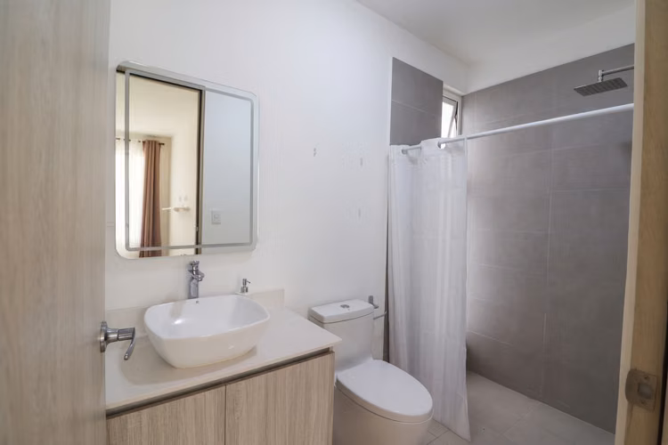 Se Alquila Casa En Condominio NASARA Santa Ana Piedades KIMS - Imagen 11