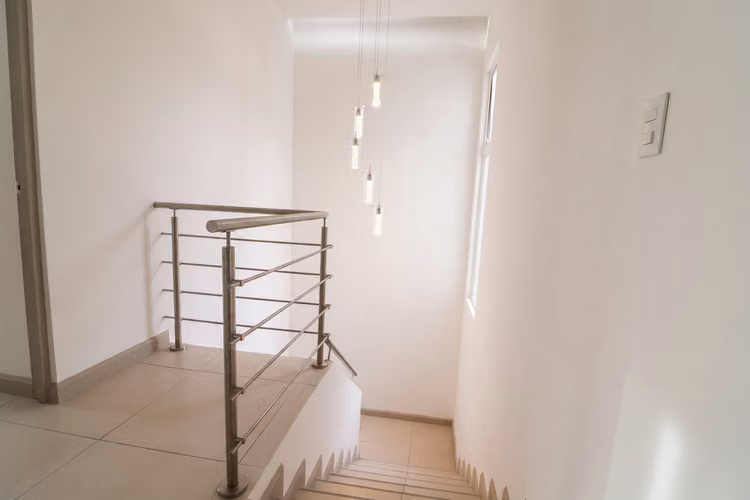 Se Alquila Casa En Condominio NASARA Santa Ana Piedades KIMS - Imagen 7