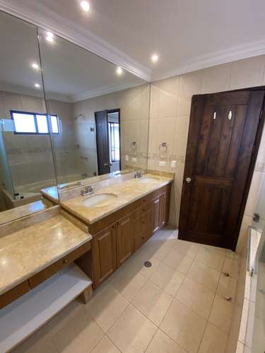 CASA EN VALLE DEL SOL SANTA ANA - Imagen 19