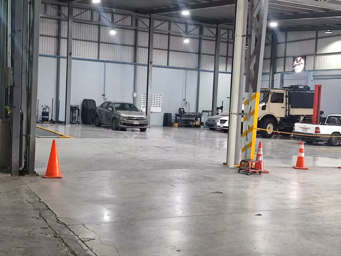 Se vende bodega en San Sebastián - Imagen 6