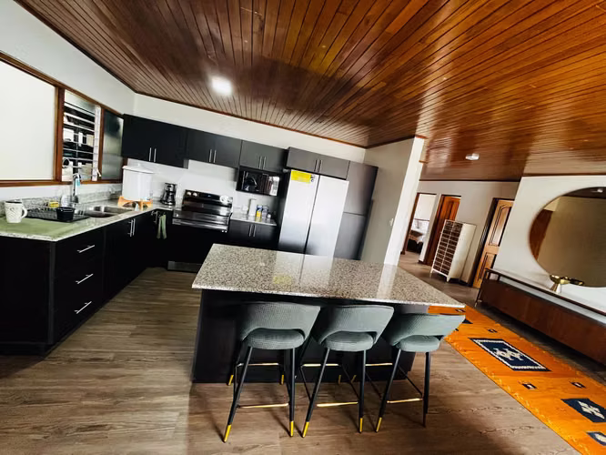 Vendo en exclusiva 5 apartamentos alquilados en La Sabana SS