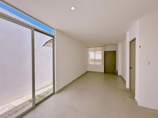 ALQUILER DE CASA EN CONDOMINIO - RIO ORO DE SANTA ANA