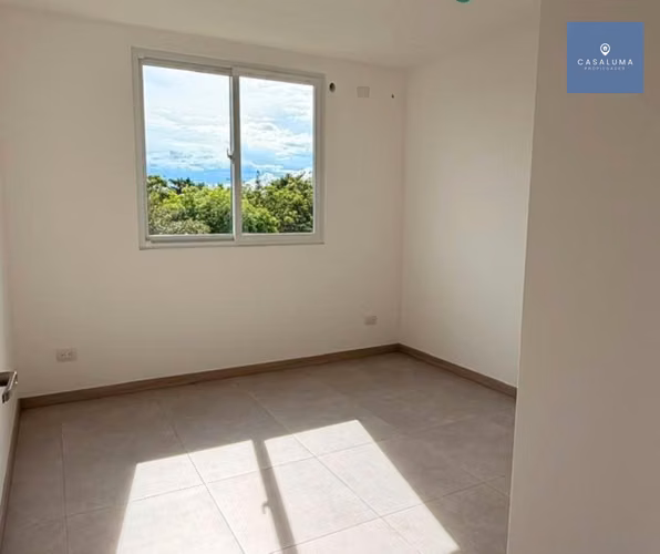 APARTAMENTO CON LÍNEA BLANCA 