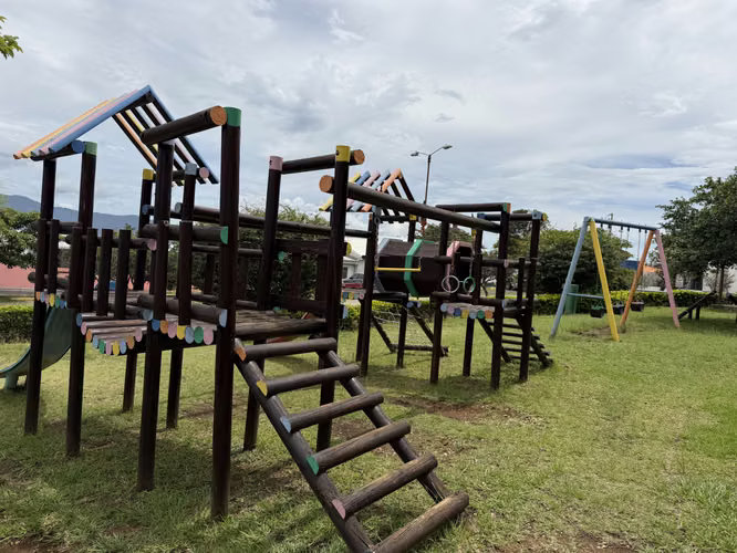 Vendo lote en San Francisco de Heredia, Condominio Terrafe. Uso de suelo para apartamentos - Imagen 15