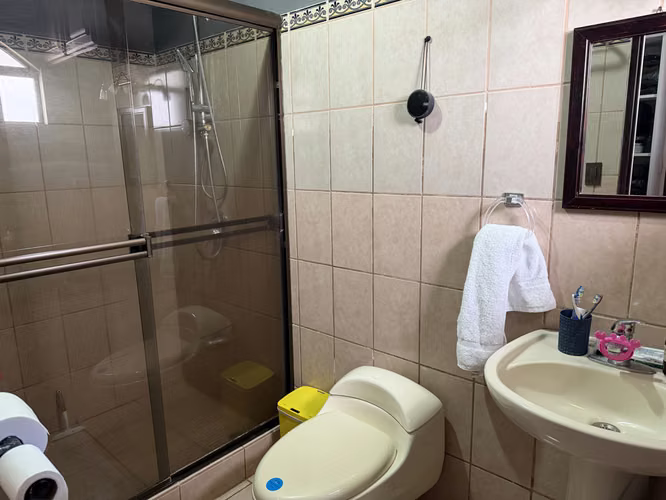 Vendo casa en Condominio La Ladera Tournón-Heredia, 1 habitación primer nivel con baño - Imagen 18