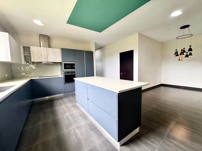 Sarchí Sur – Casa con Vista al Valle ¡Precio de Venta Rápida - Imagen 9