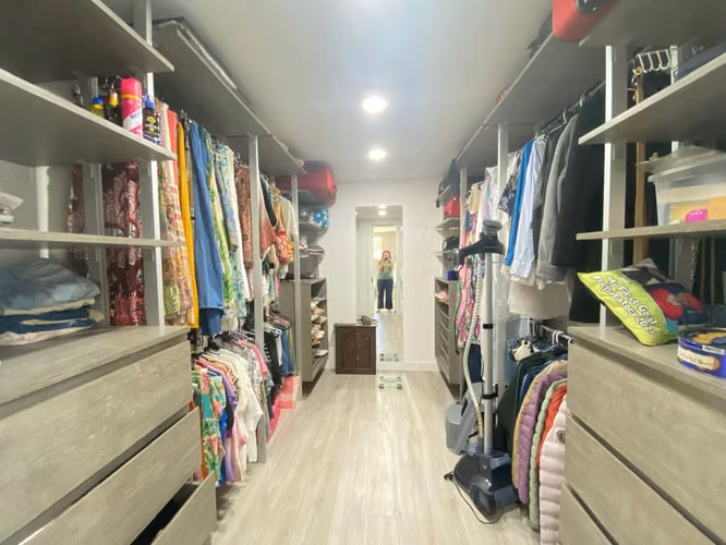 Moderna casa en Santa Ana para alquilar - Imagen 9