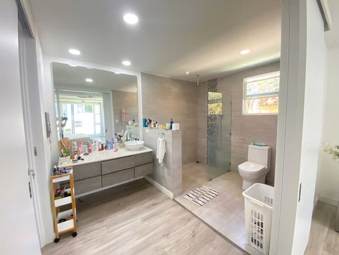 Moderna casa en Santa Ana para alquilar - Imagen 7