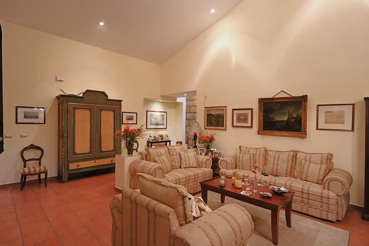 Venta Casa en Condominio Exclusivo en Santa Ana - Imagen 4
