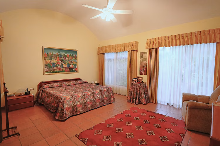 Venta Casa en Condominio Exclusivo en Santa Ana - Imagen 13